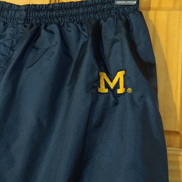 Vintage University of Michigan wind pants - Picture 2 of 7